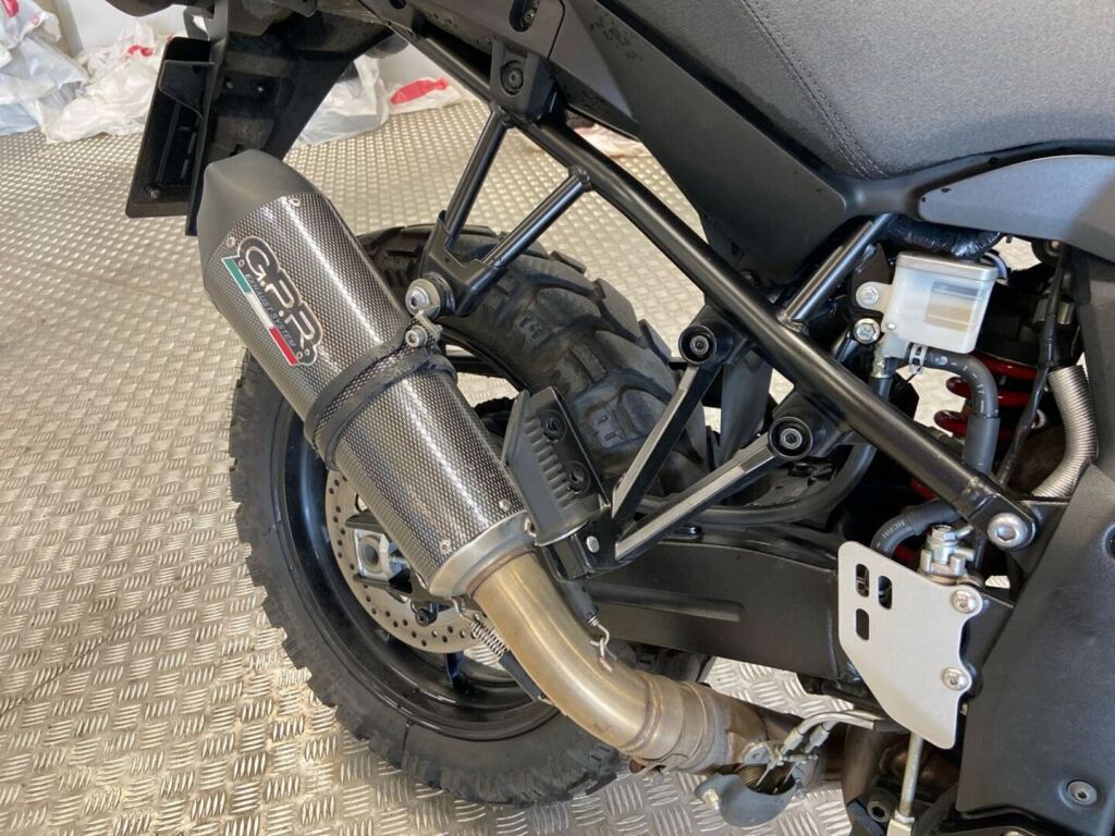 Suzuki DL 2019 