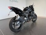Kawasaki Z 2011 Musta