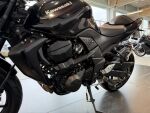 Kawasaki Z 2011 Musta