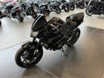 Kawasaki Z 2011 Musta