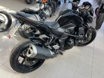 Kawasaki Z 2011 Musta