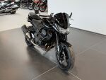 Kawasaki Z 2011 Musta