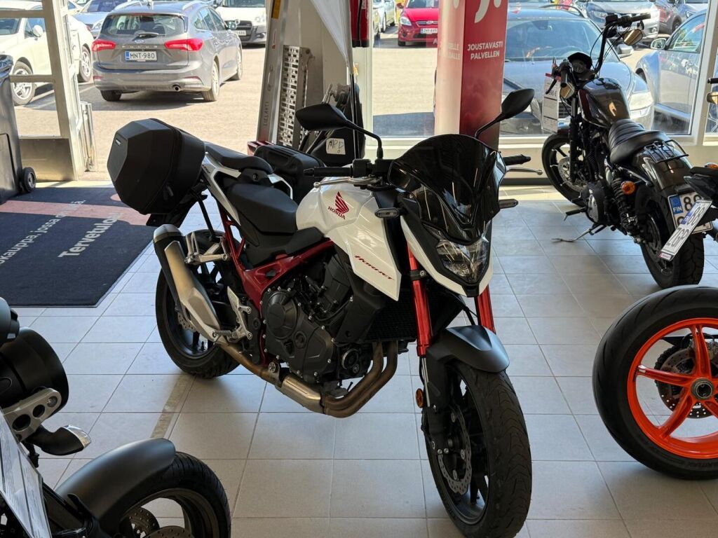 Honda CB 2023 