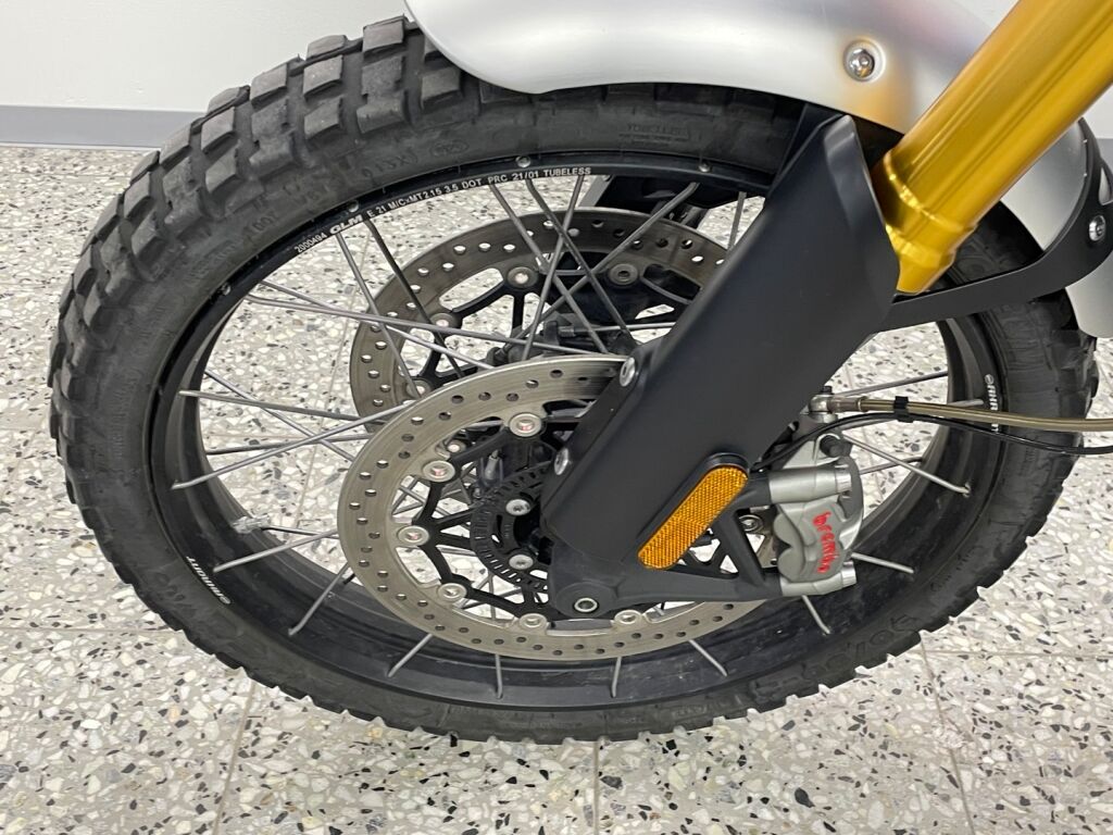 Triumph SCRAMBLER 2022 