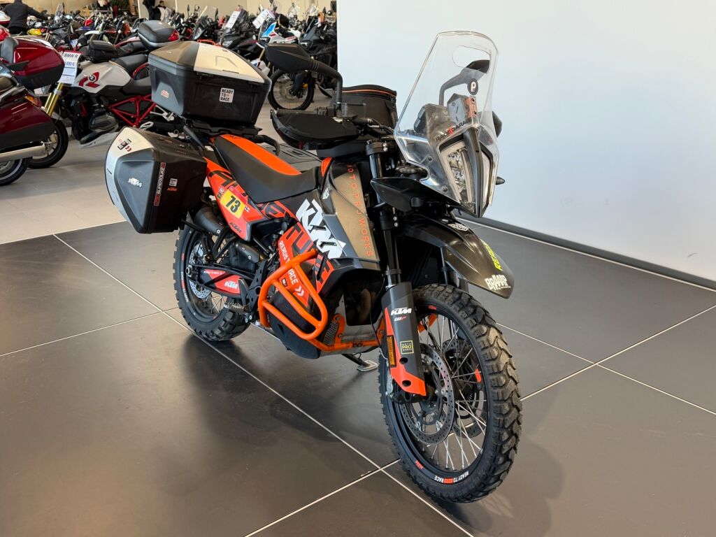 Ktm 890 2021 