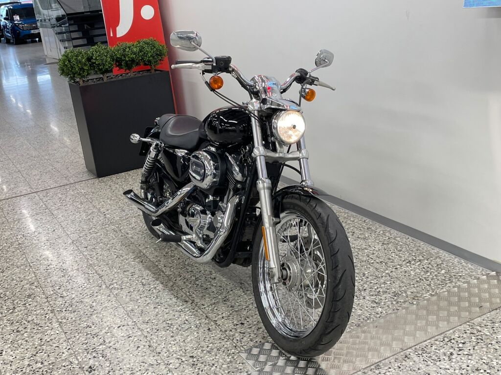 Harley-davidson SPORTSTER 2012 Musta