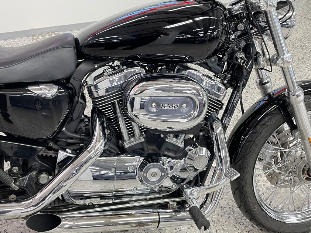 Harley-davidson SPORTSTER 2012 Musta
