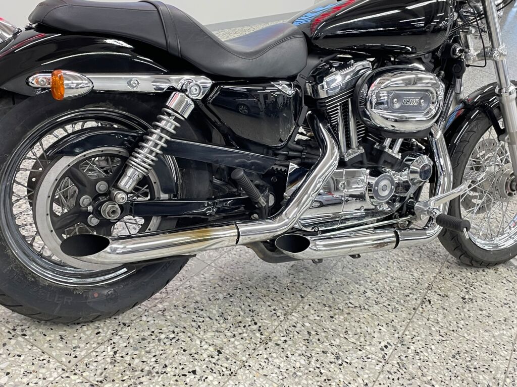 Harley-davidson SPORTSTER 2012 Musta