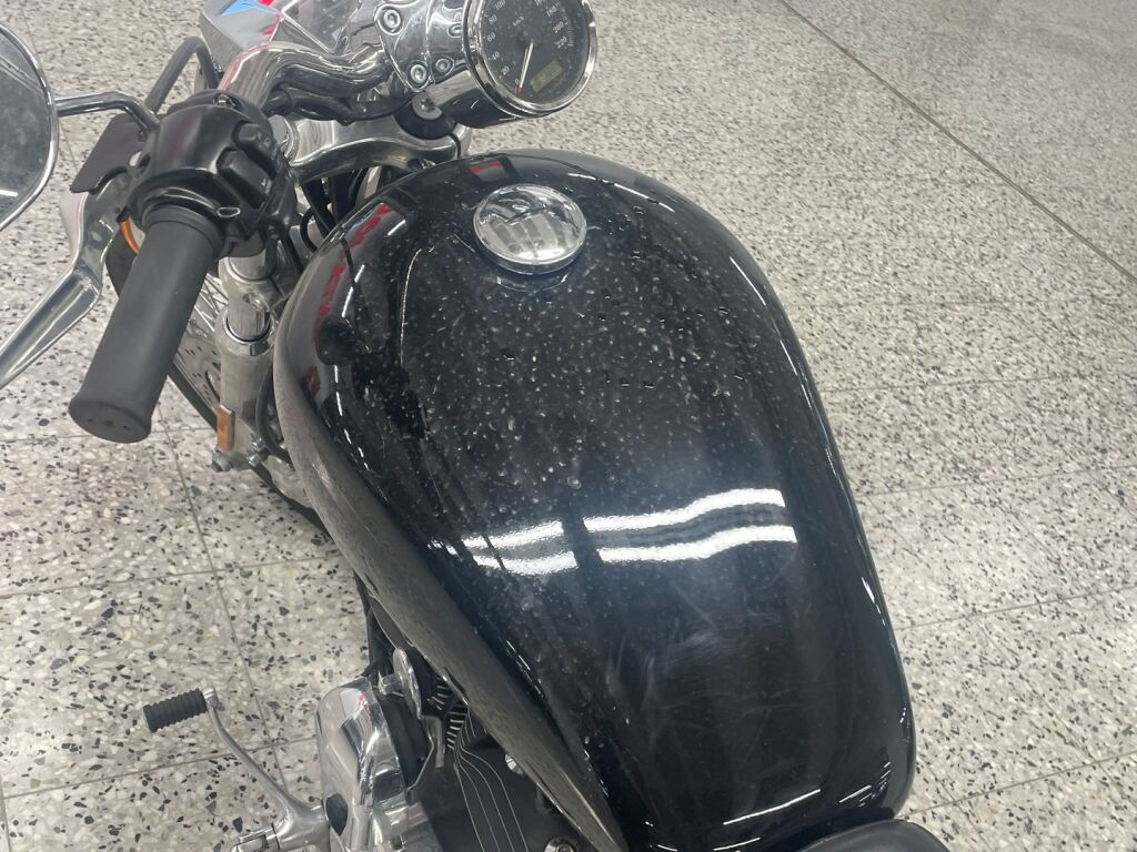 Harley-davidson SPORTSTER 2012 Musta