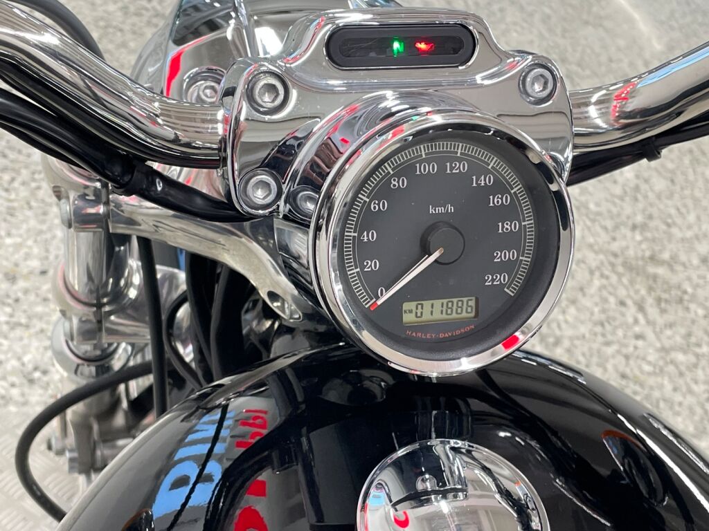 Harley-davidson SPORTSTER 2012 Musta