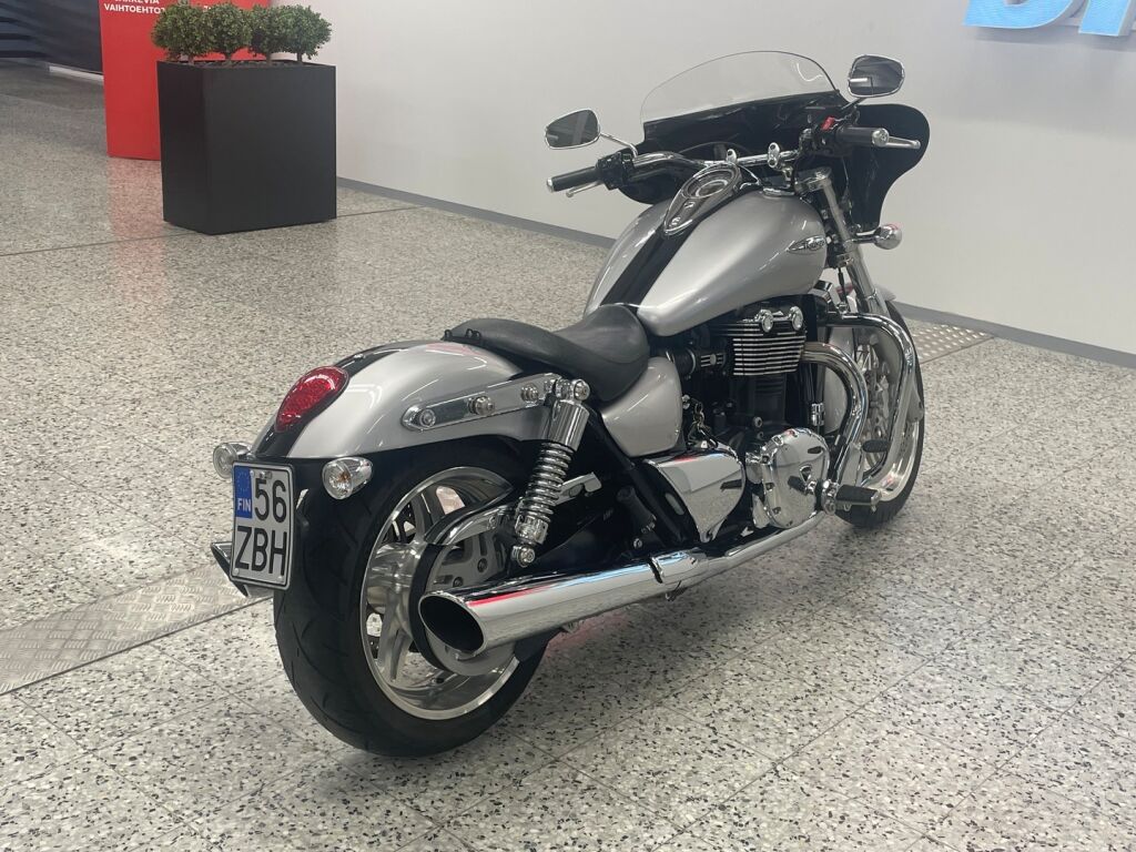 Triumph Thunderbird 2011 