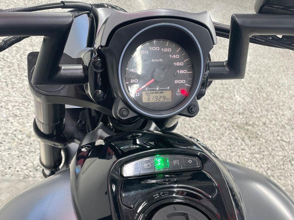 Suzuki VZ 2007 Musta