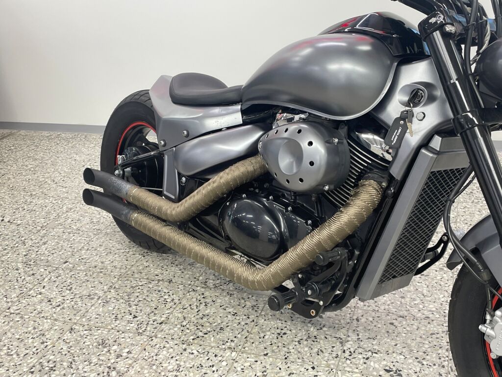 Suzuki VZ 2007 Musta