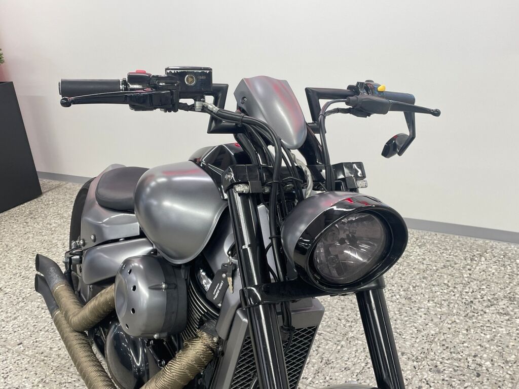 Suzuki VZ 2007 Musta