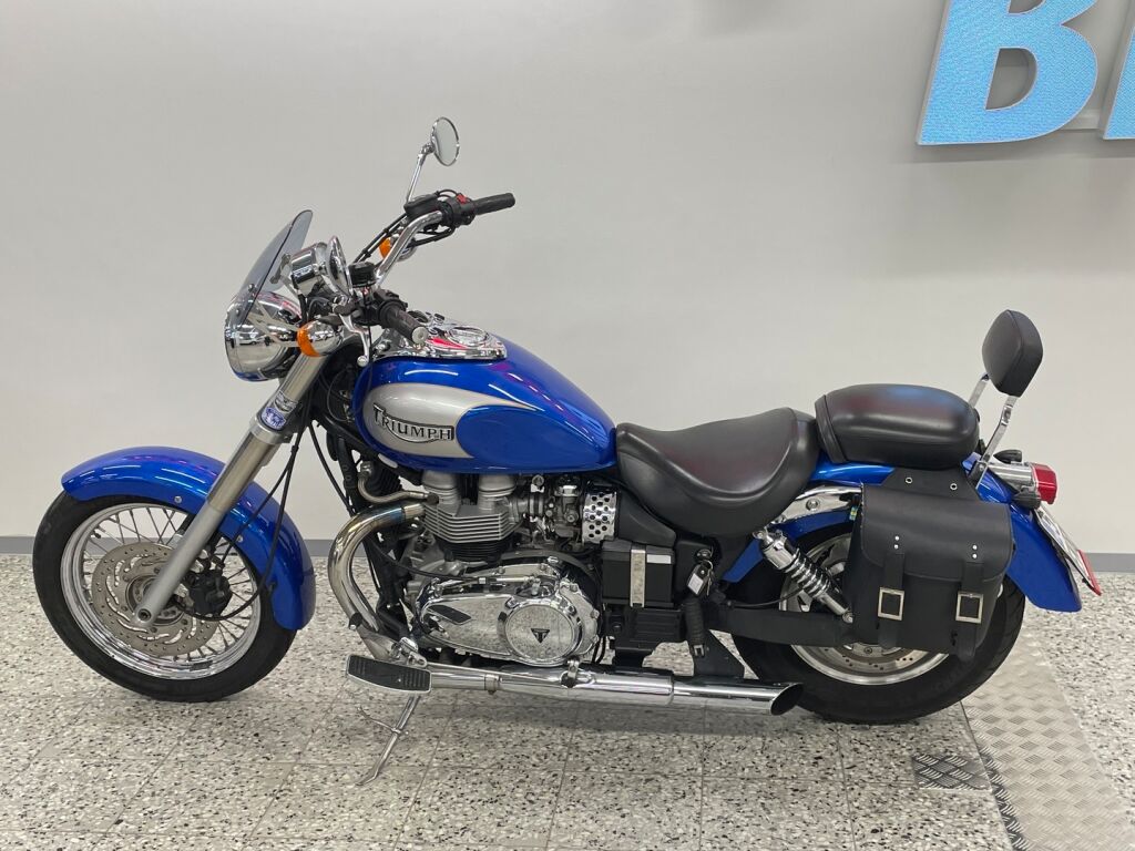 Triumph AMERICA 2003 Sininen