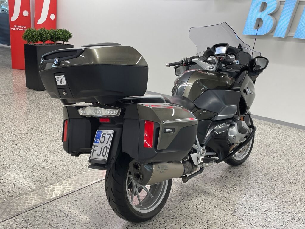 BMW R 2020 Ruskea (beige)