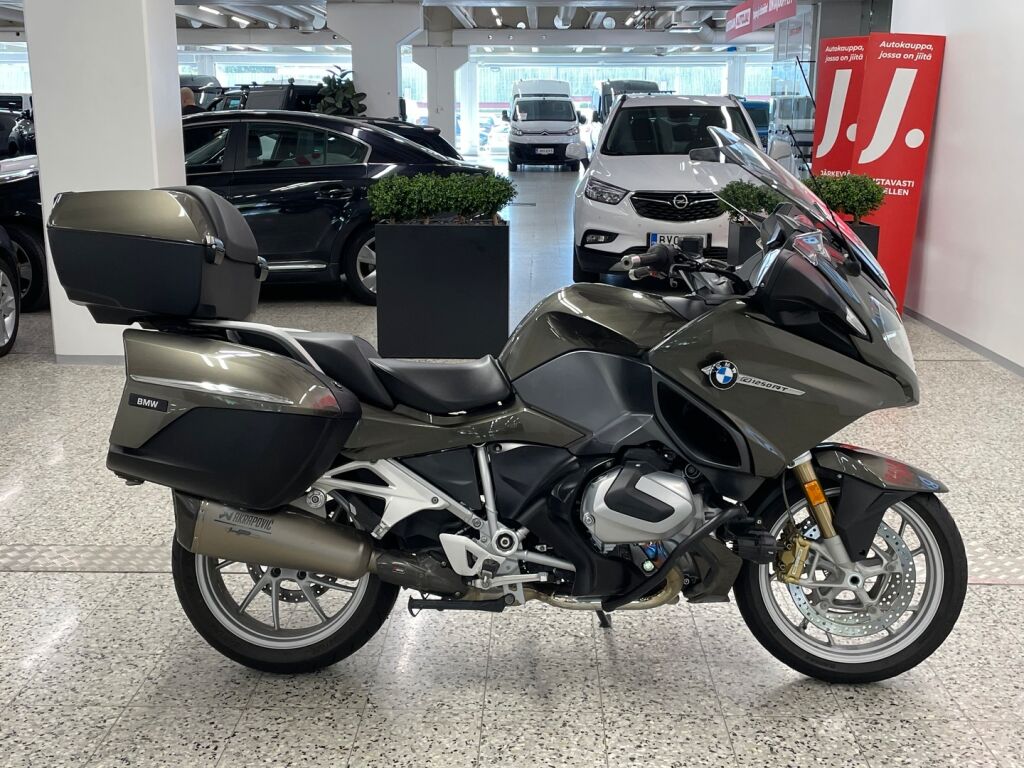 BMW R 2020 Ruskea (beige)