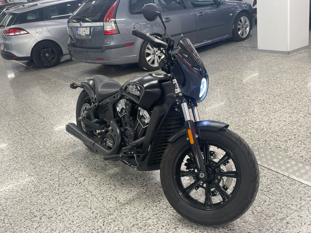 Indian SCOUT 2018 Musta