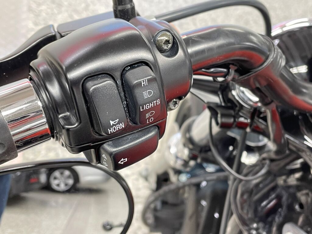 Harley-davidson SPORTSTER 2010 Oranssi