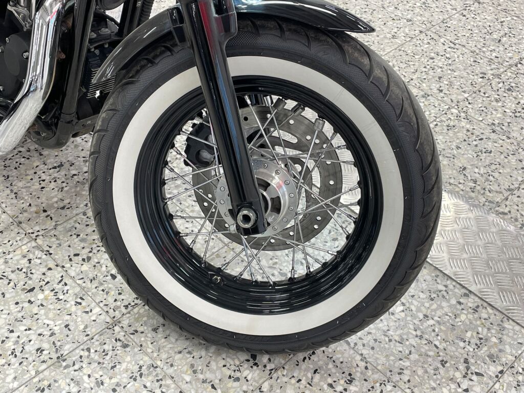 Harley-davidson SPORTSTER 2010 Oranssi