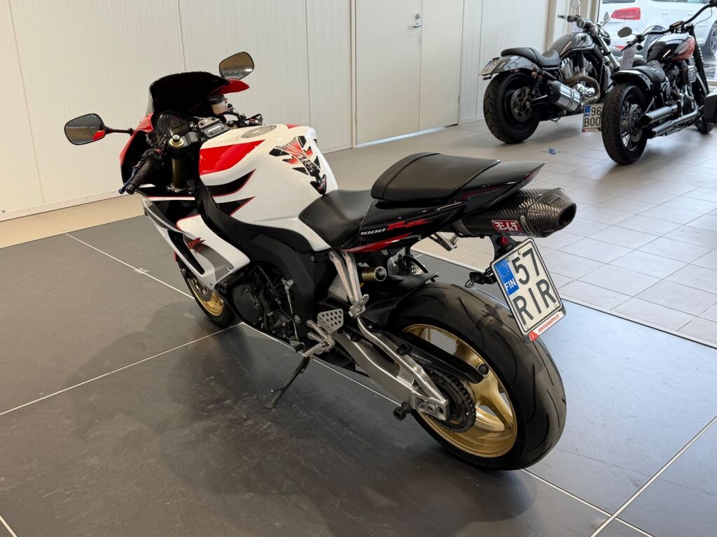Honda CBR 2008 Valkoinen