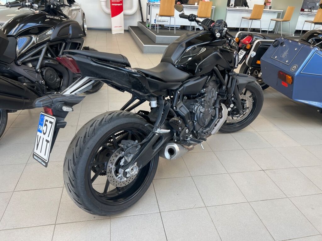 Yamaha MT-07 2023 