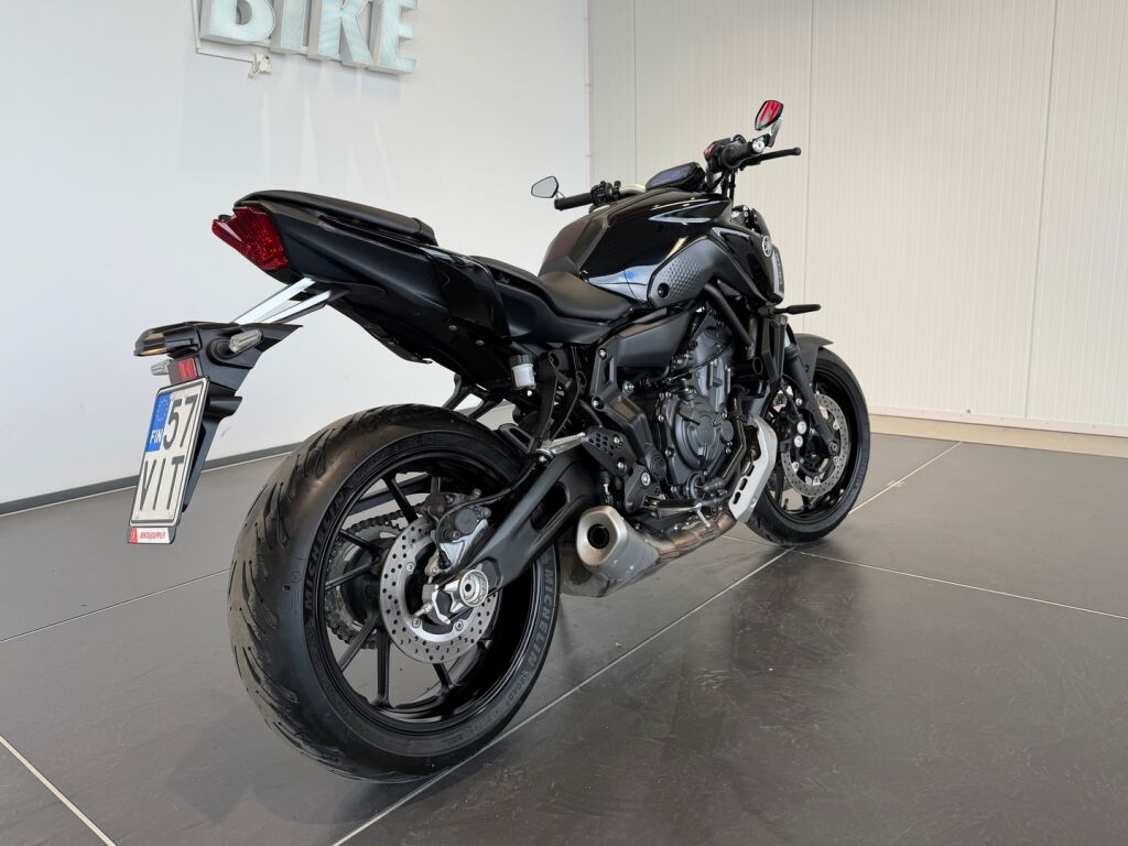 Yamaha MT-07 2023 