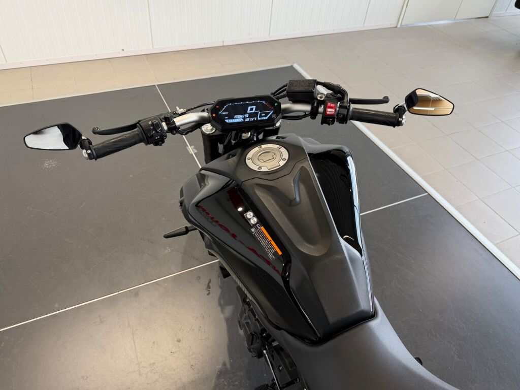 Yamaha MT-07 2023 