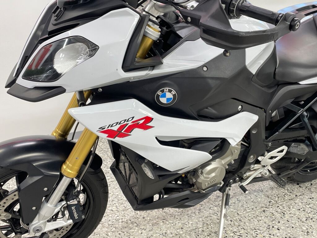 BMW S 2015 