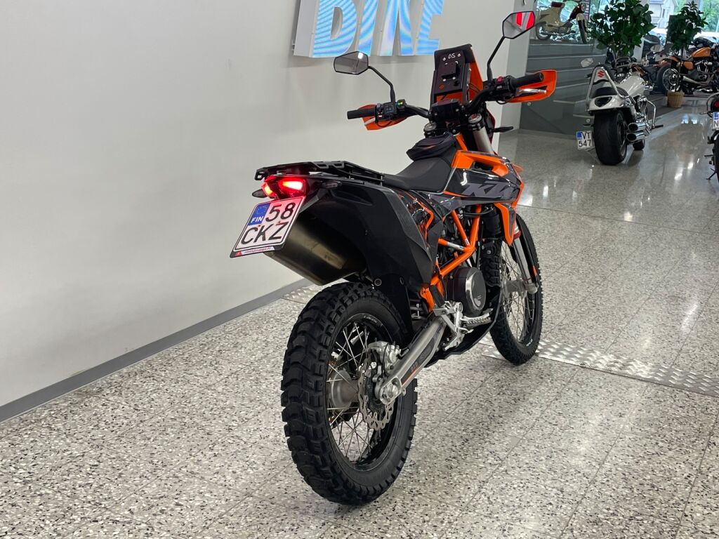 Ktm 690 2021 