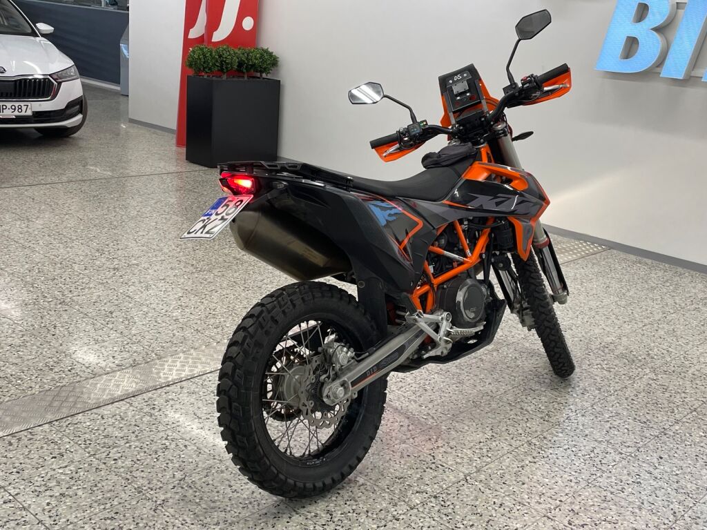 Ktm 690 2021 