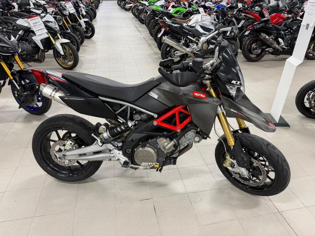 Aprilia Dorsoduro 2013 