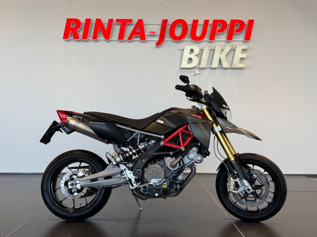 Aprilia Dorsoduro 2013 