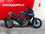 Ducati DIAVEL 2016 Punainen