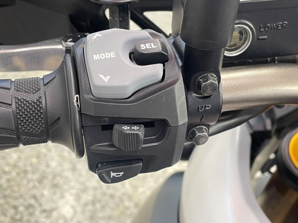 Suzuki DL 2014 