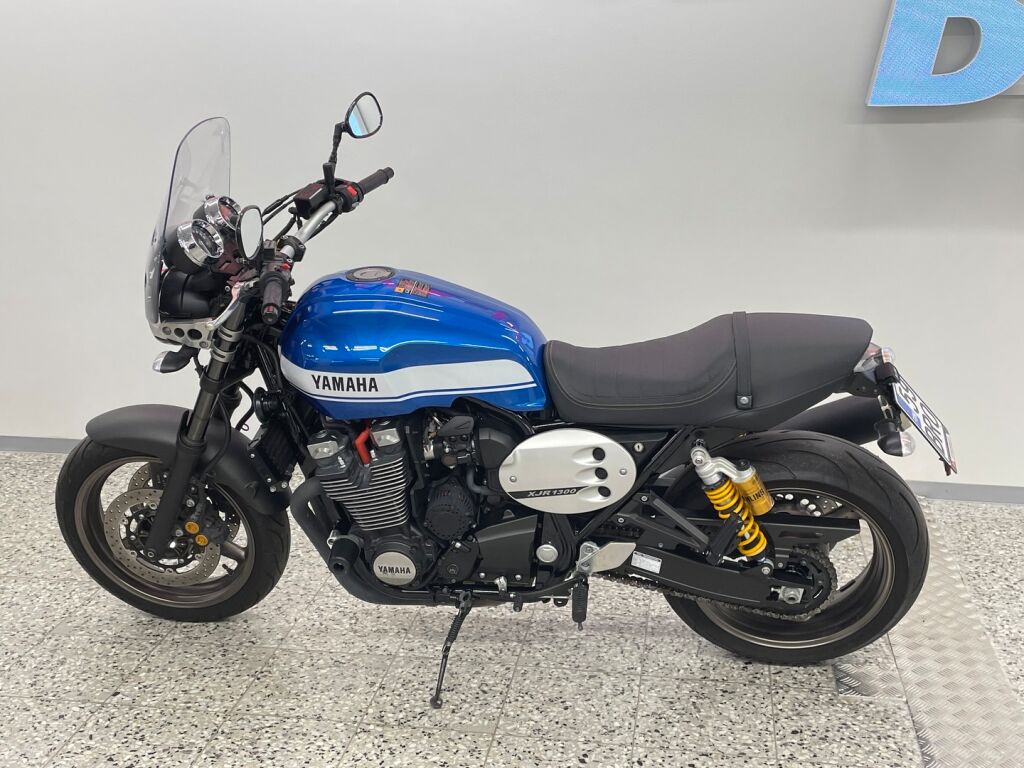 Yamaha XJR 2017 Sininen