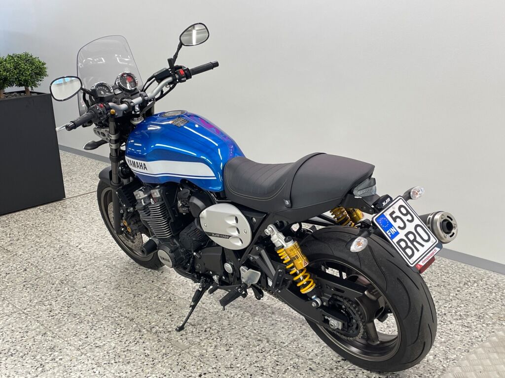 Yamaha XJR 2017 Sininen