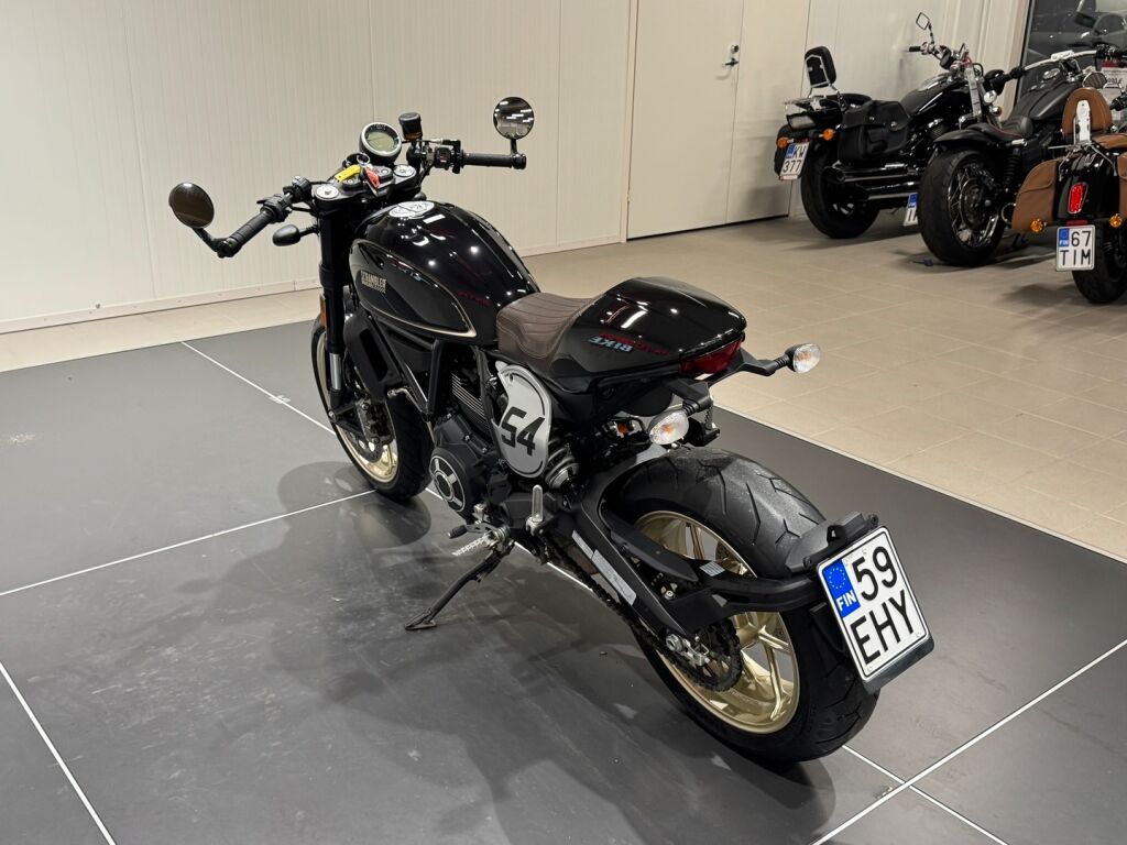 Ducati SCRAMBLER 2017 Musta