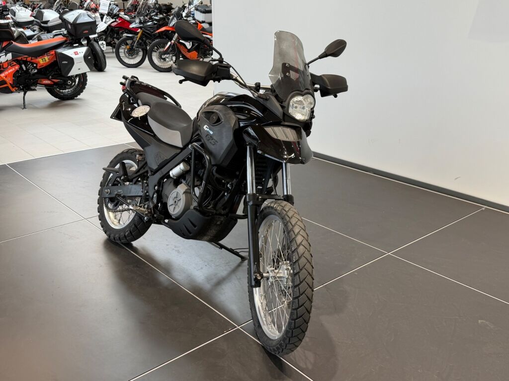 BMW G 2013 