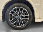 BMW iX1 2024 Valkoinen (Alpine White 3)