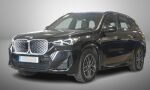 BMW iX1 2024 Musta