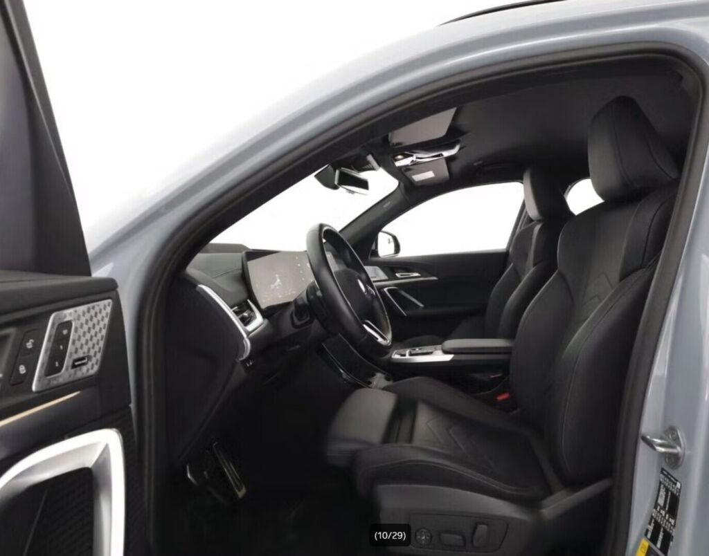 BMW iX2 2024 Harmaa (Brooklyn Grey)