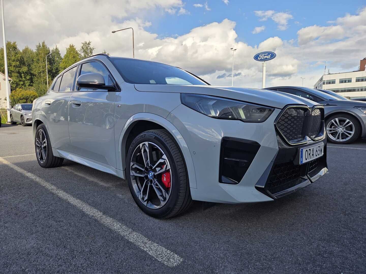 BMW iX2