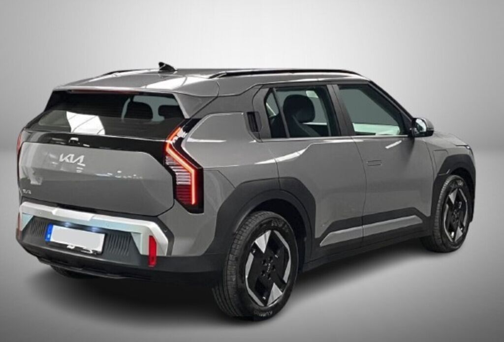 Kia EV3 2025 Harmaa