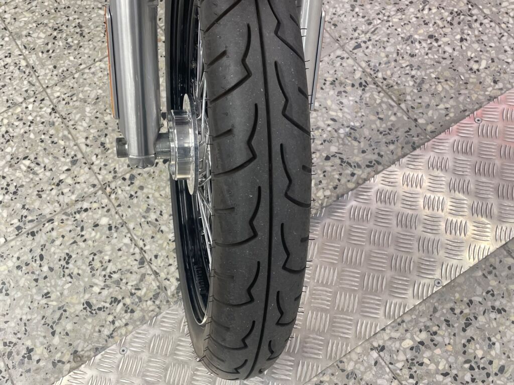 Harley-davidson DYNA 2012 