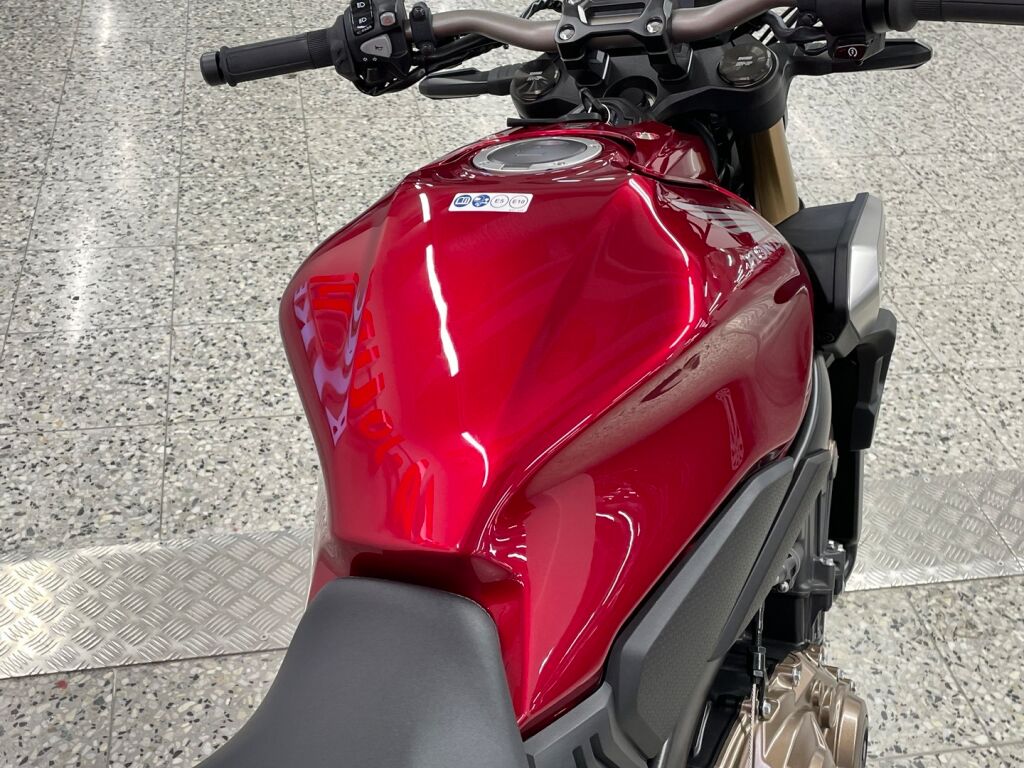 Honda CB 2023 