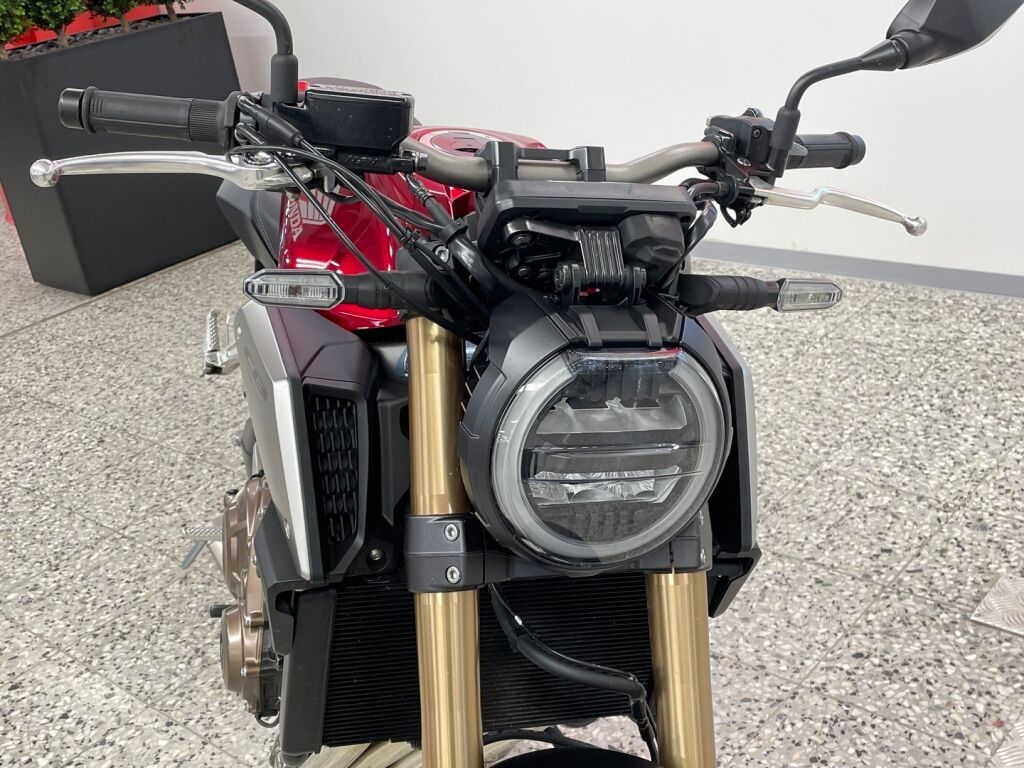 Honda CB 2023 