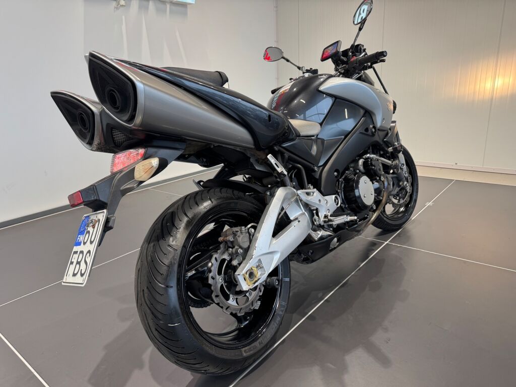 Suzuki GSX 2010 