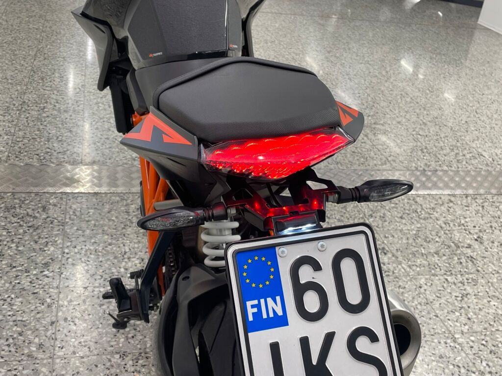 Ktm 1290 2014 Musta