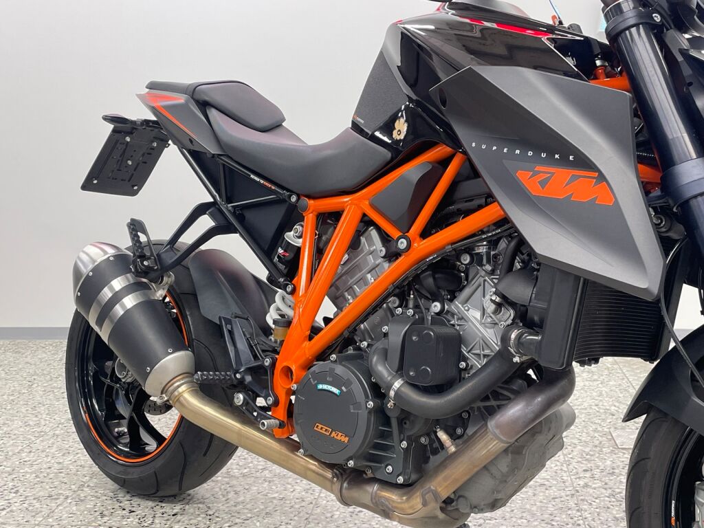 Ktm 1290 2014 Musta